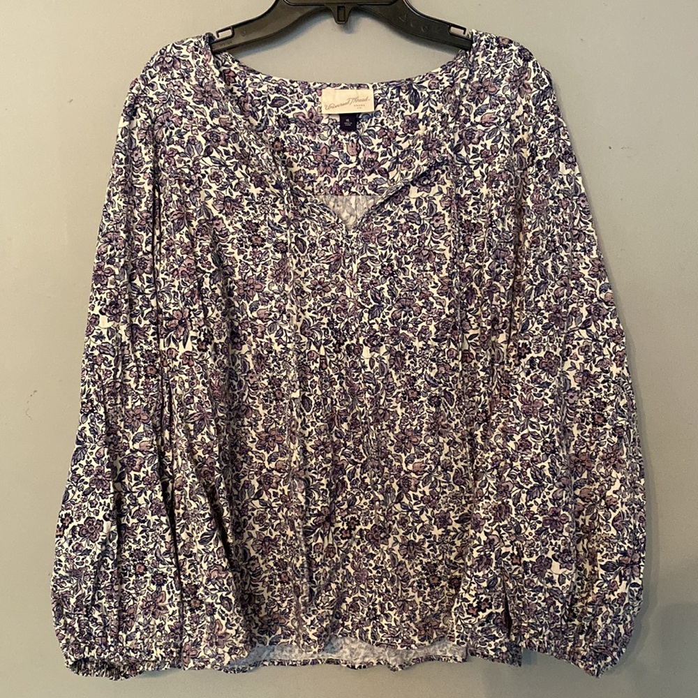 Universal thread blouse - Picture 2 of 7